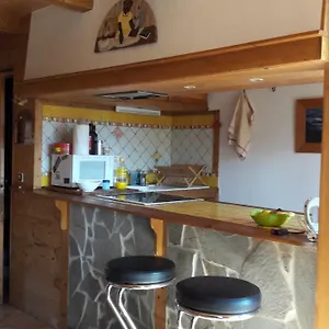 https://le-narcisse-crest-voland.hotels-rhonealpes.com